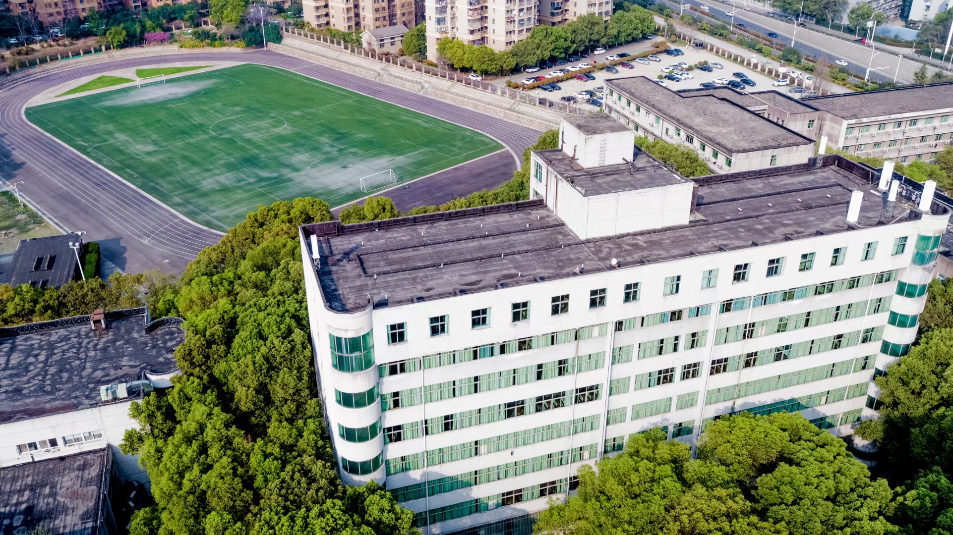 武汉三新职业技术学校